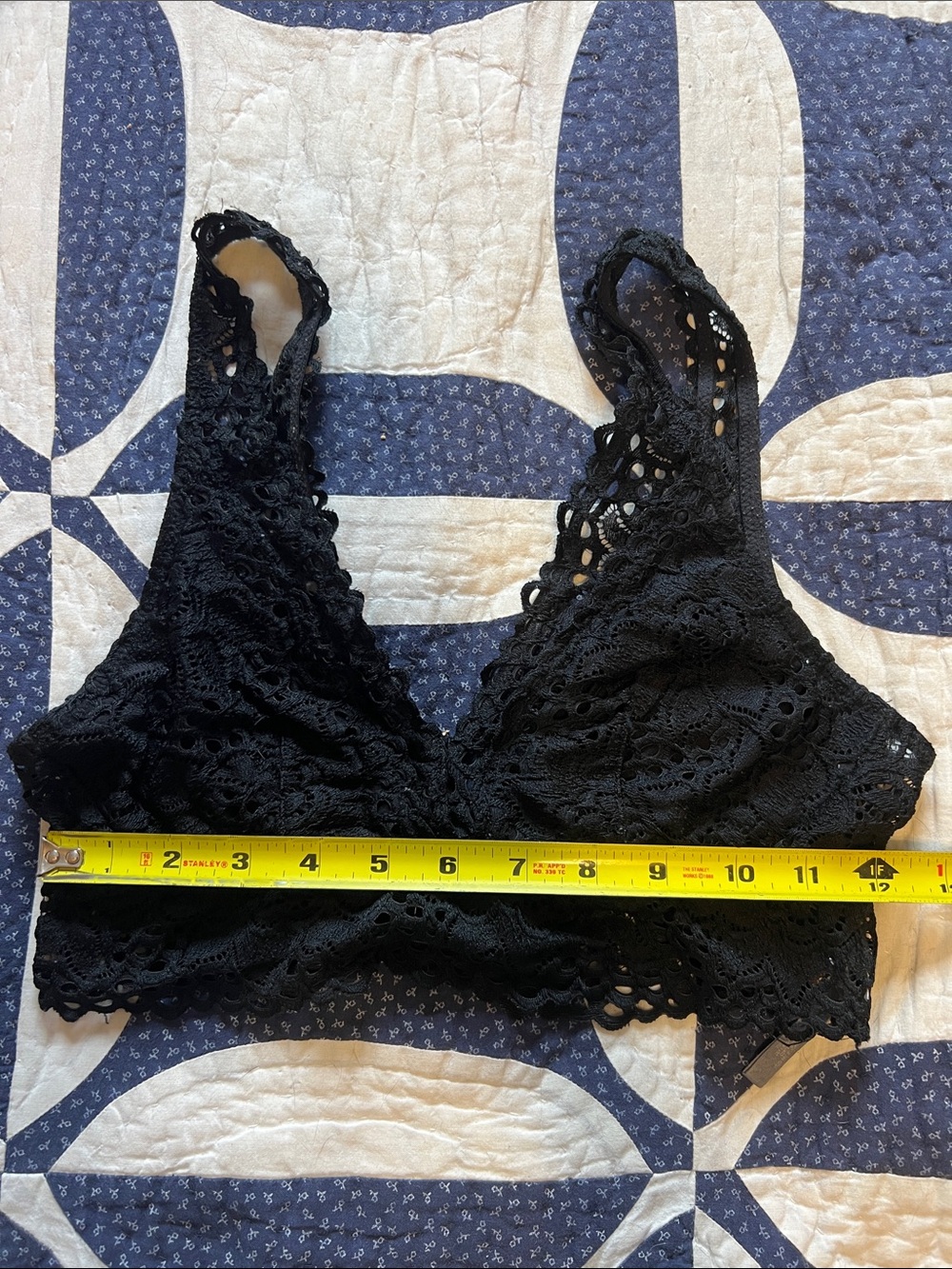 Aerie Black Lace Bralette - Women Intimates & Sleepwear size Small